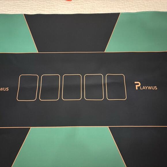 Playwus Poker Table Top Mat - Picture 2 of 4